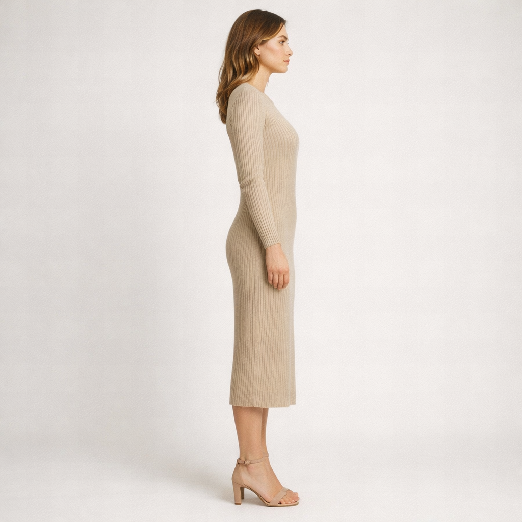 Ribstrikket midikjole