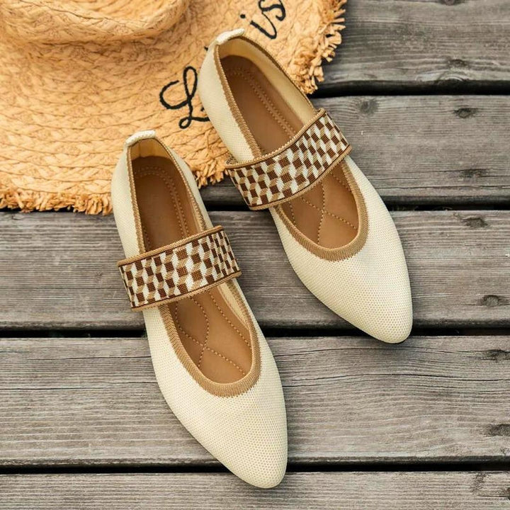 Women's Canvas Ballerina Shoes with Strap and Contrast Trim