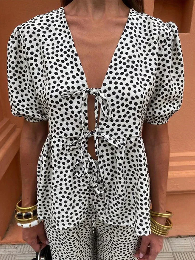 Stilfuldt tøjsæt til kvinder med casual og komfortabel pasform