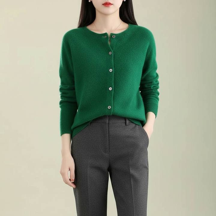 Klassisk langærmet sweater i merino- og uld med knapper til kvinder