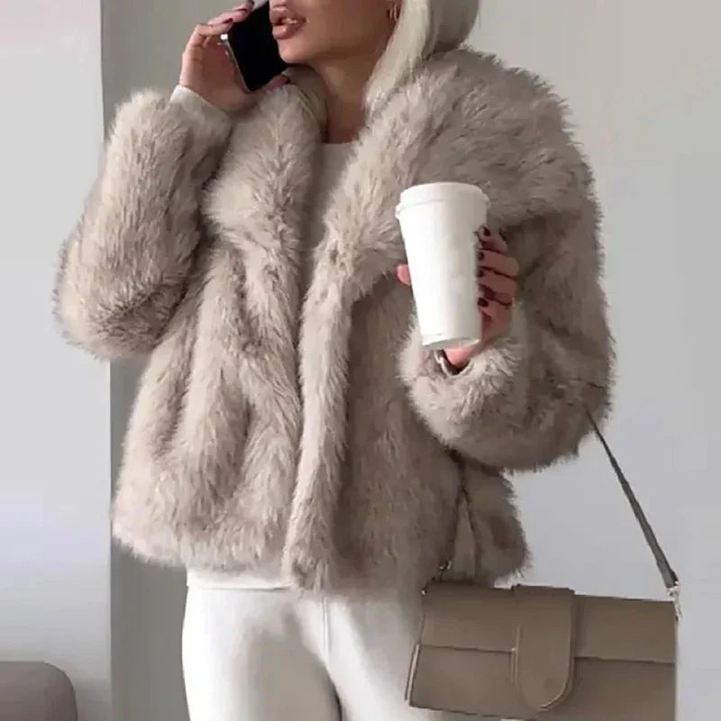 Afslappet Pasform Faux Fur Jakke til Kvinder