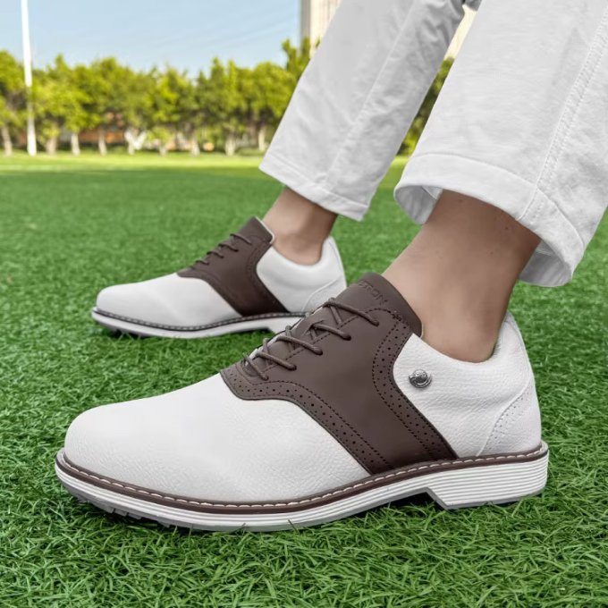 Men's Brogue-Style Golf Shoes