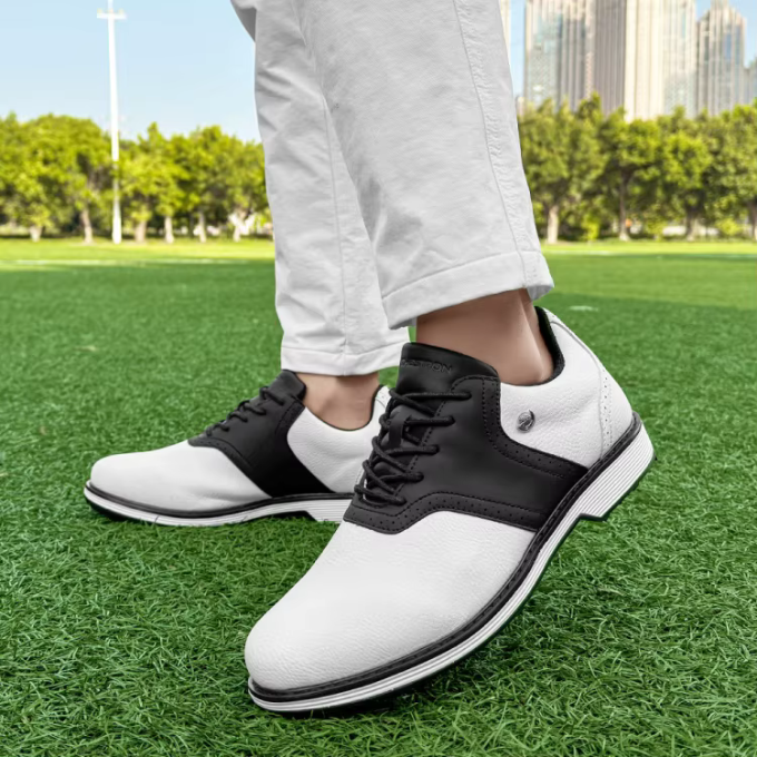 Men's Brogue-Style Golf Shoes