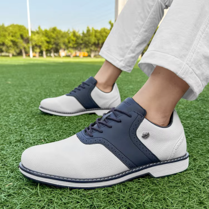 Men's Brogue-Style Golf Shoes