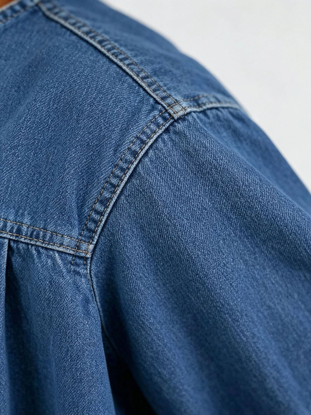 Women's Denim Tie-Front Buttoned Top