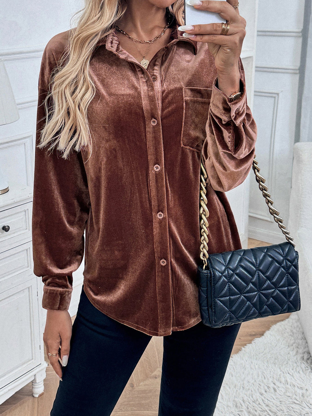 Women's Long-Sleeve Button-Front Collared Shirt