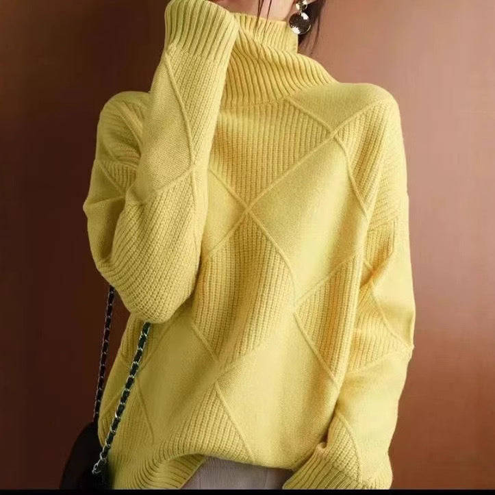 Women’s Oversized Diamond-Knit Turtleneck Jumper