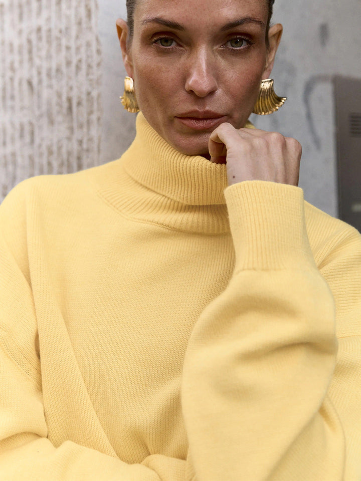 Women's Oversized Turtleneck Jumper