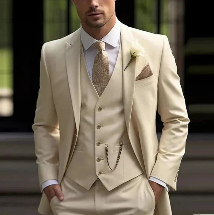 Men's Peak Lapel Slim Fit Three-Piece Formal Suit