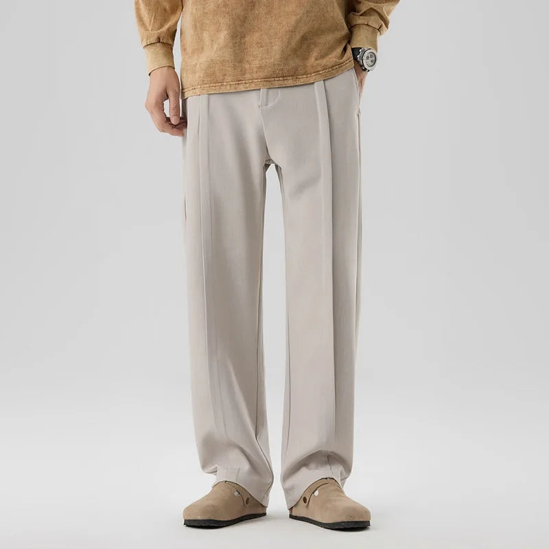 Men's Pleated Relaxed Fit Smart Trousers