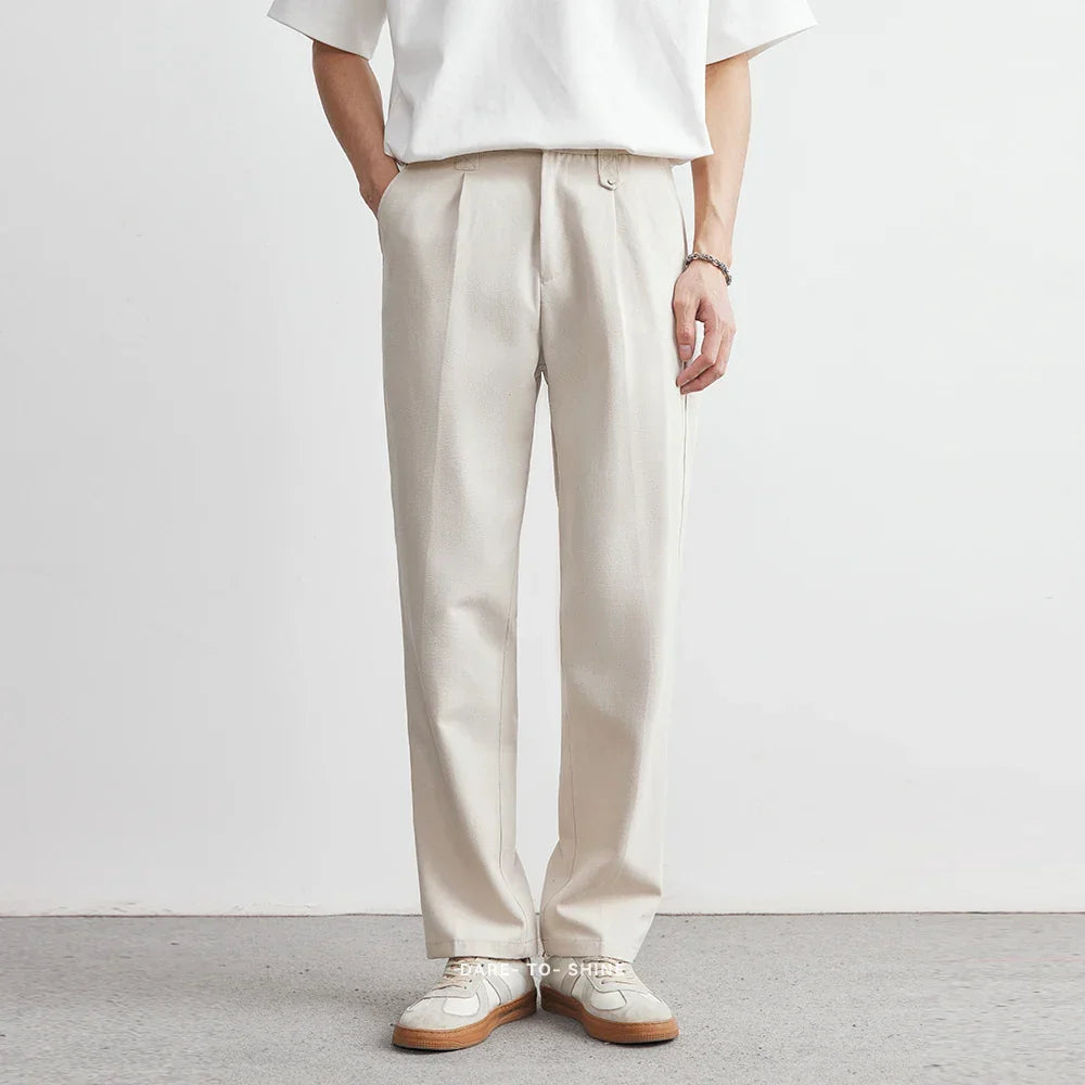 Men's Pleated Straight-Leg Trousers