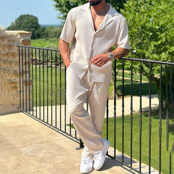 Men's Pleated Two-Piece Set