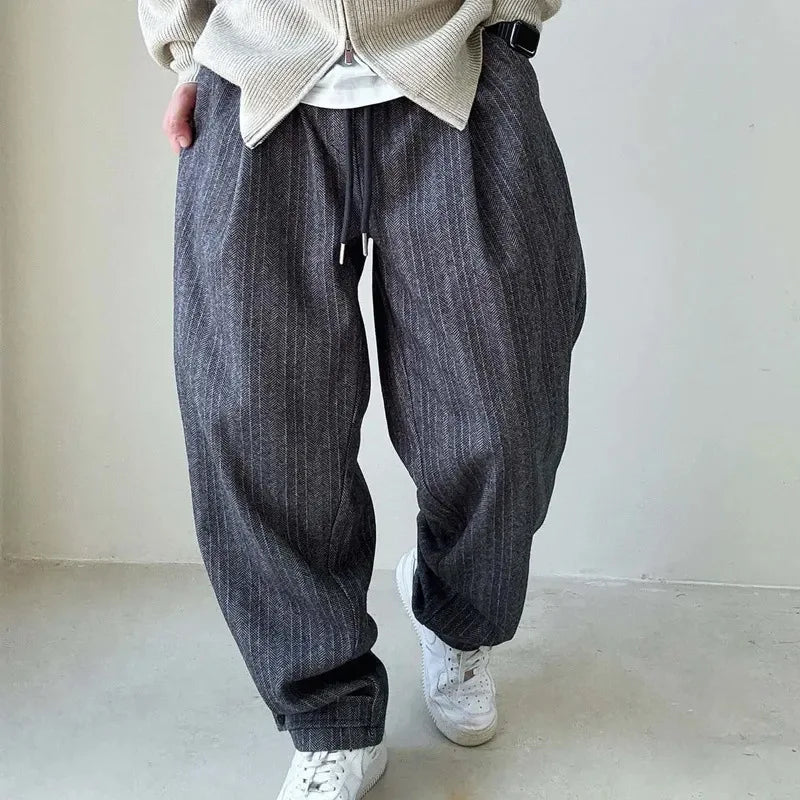 Men's Relaxed-Fit Trousers with Adjustable Waistband