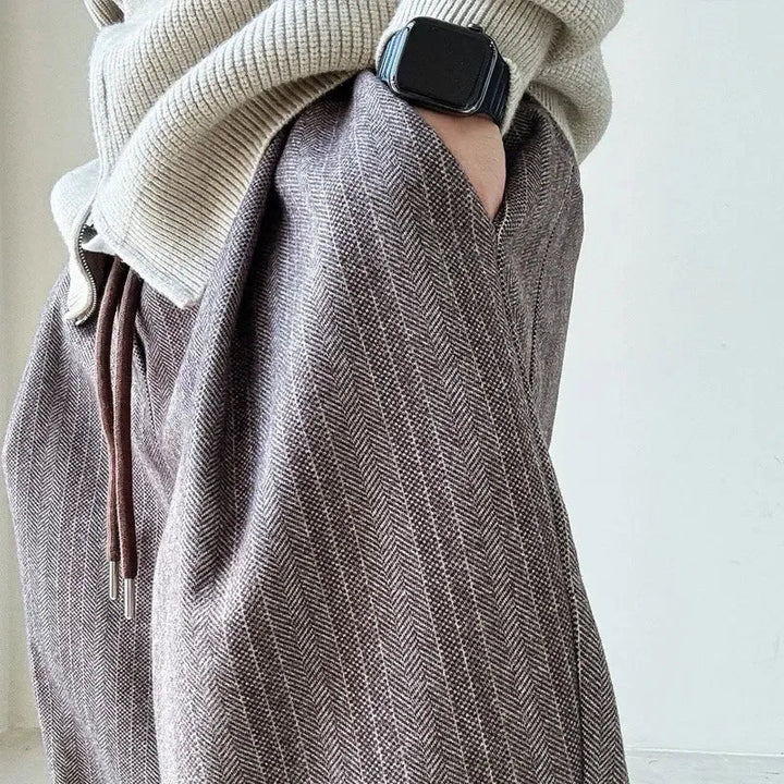 Men's Relaxed-Fit Trousers with Adjustable Waistband