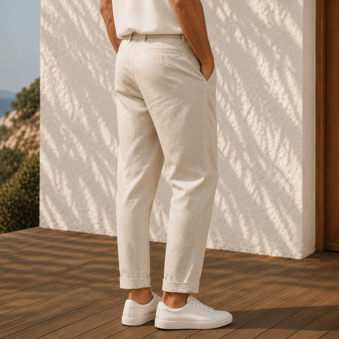 Men's Relaxed Tapered Trousers with Cuffed Hems