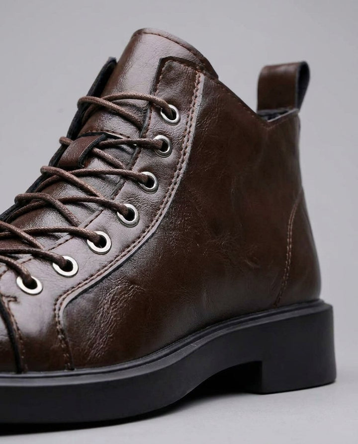 Men's Round-Toe Lace-Up Boots