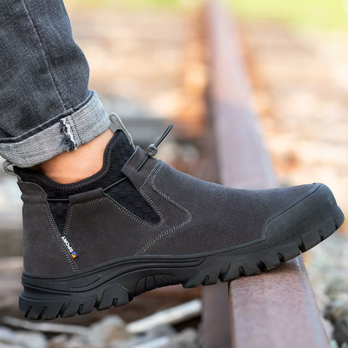 Men's Slip-On Steel-Toe Boots