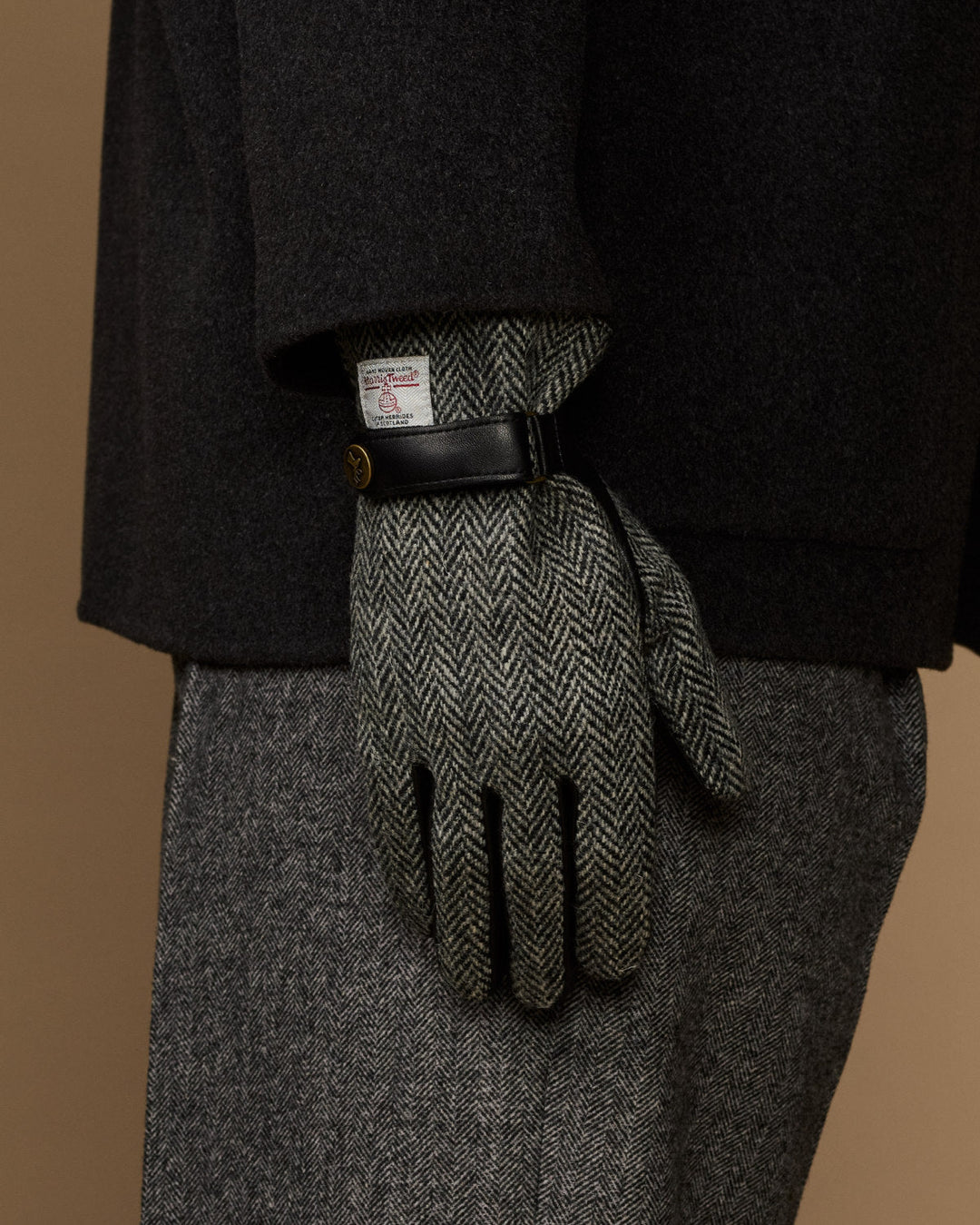 Men's Touchscreen-Compatible Gloves