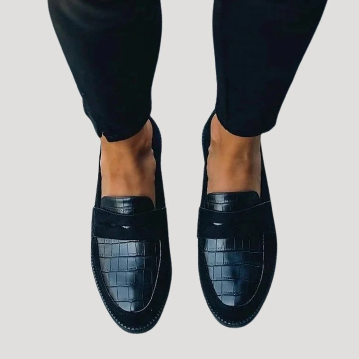 Women's Alligator Embossed Slip-On Loafers