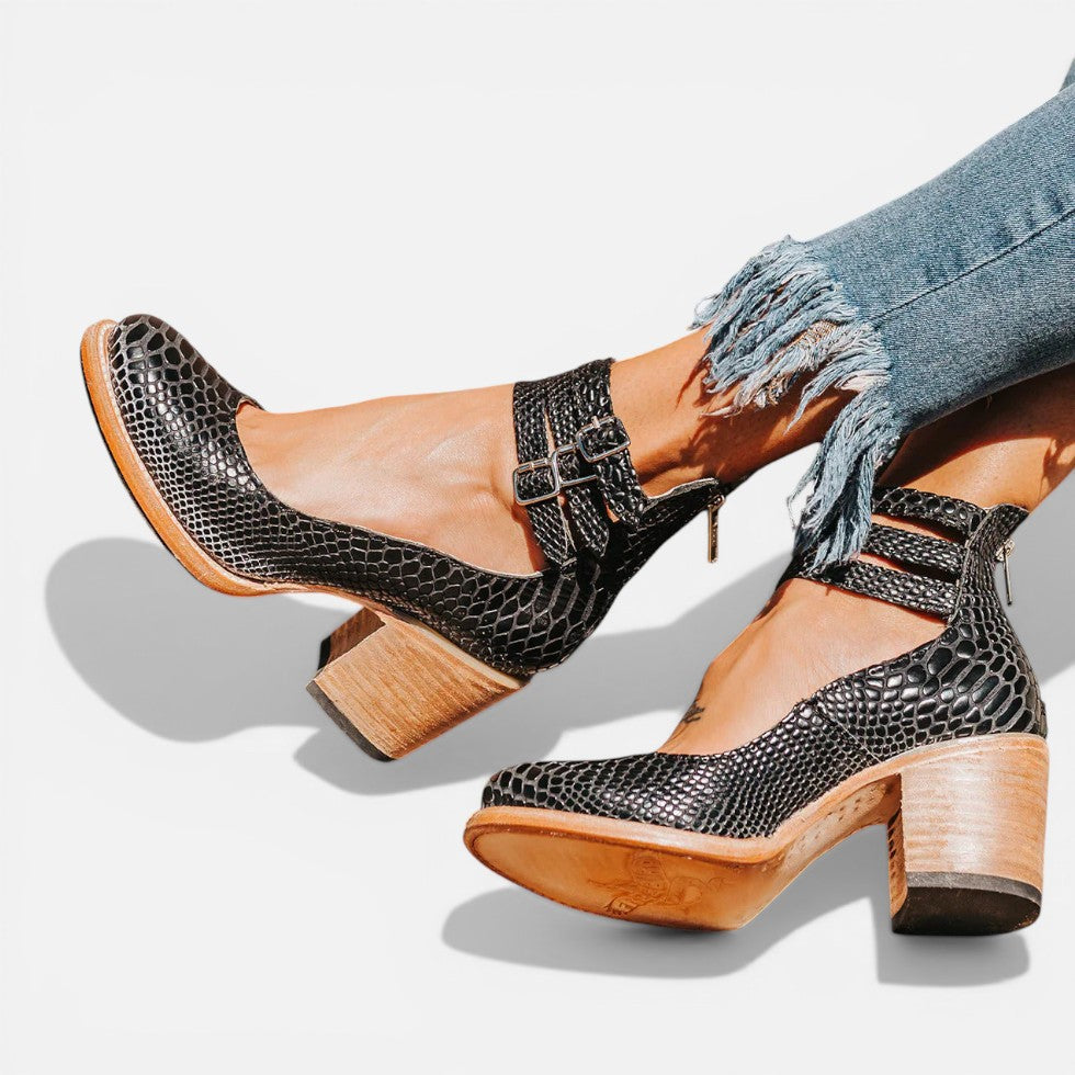 Women's Block Heel Buckle Strap Ankle Boots