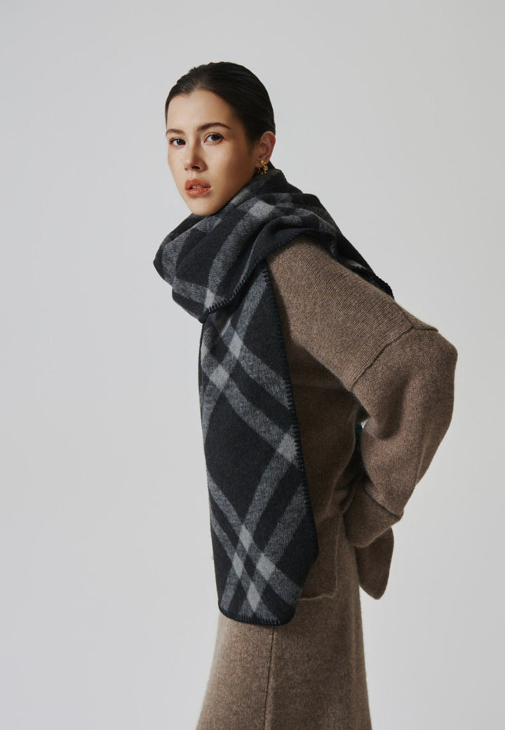 Women's Check Blanket-Stitch Scarf
