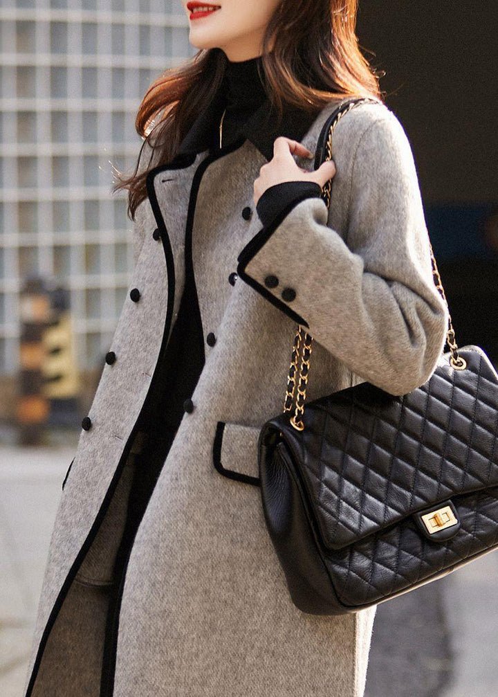 Women's Collared Coat with Flap Pockets