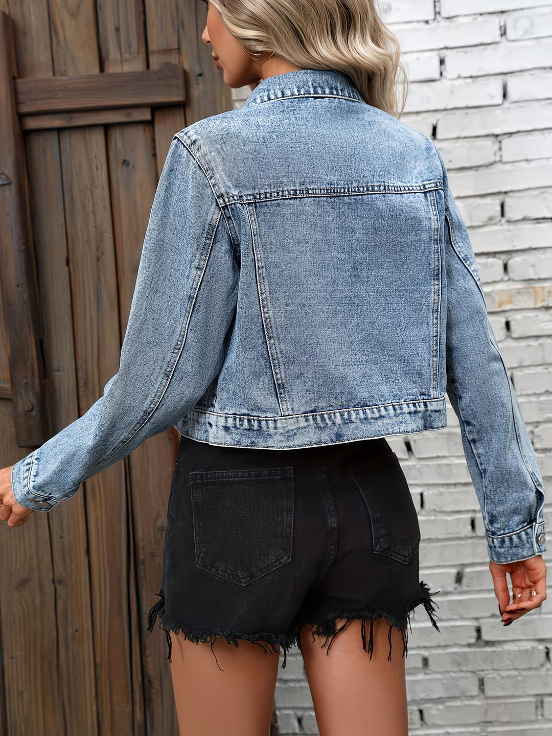 Women's Cropped Button-Front Jacket