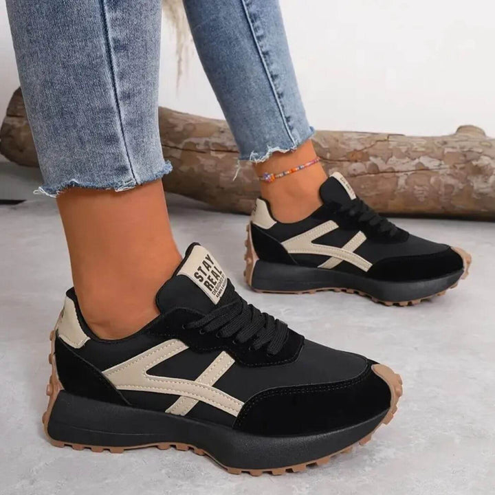 Women's Cushioned Slip-Resistant Trainers