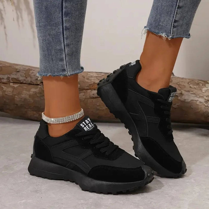 Women's Cushioned Slip-Resistant Trainers