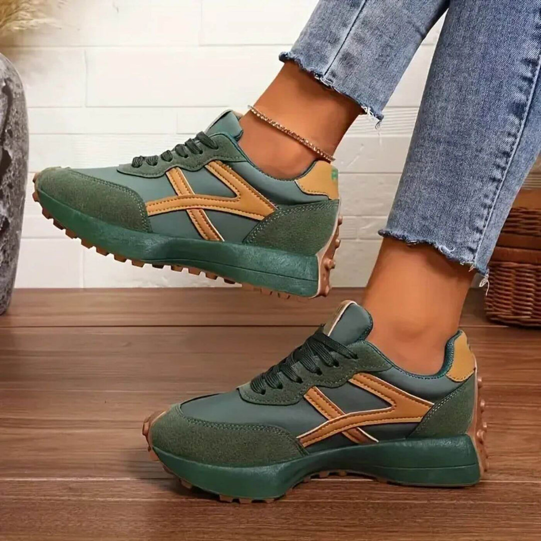 Women's Cushioned Slip-Resistant Trainers