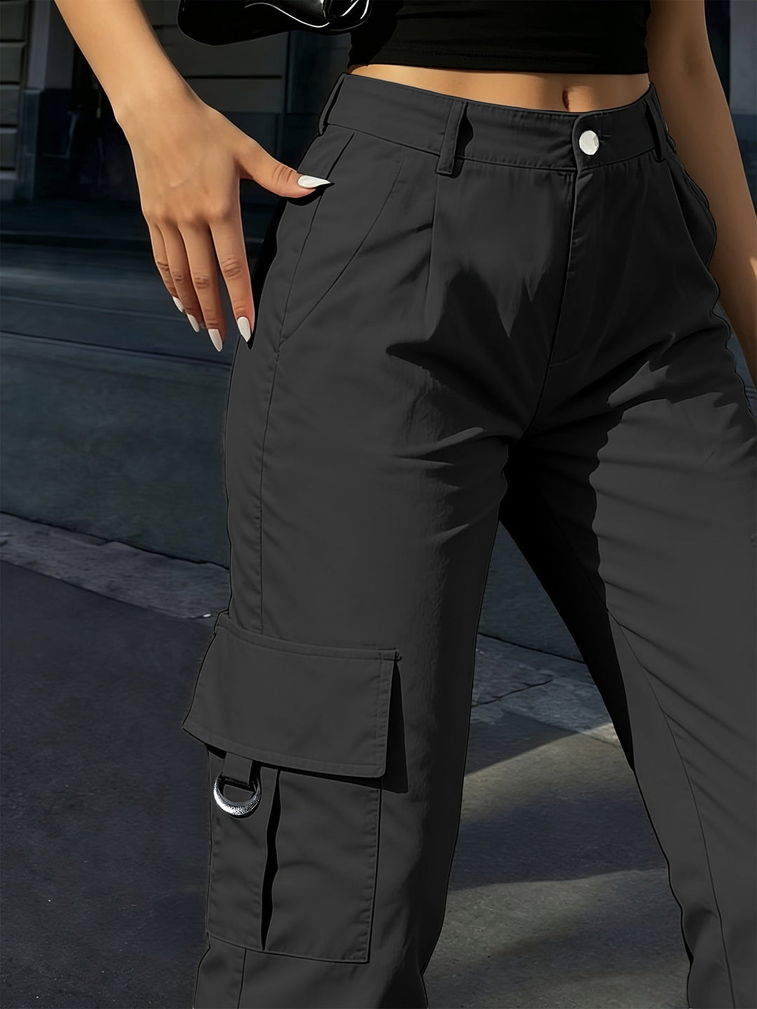 Women's High-Waisted Wide-Leg Cargo Trousers