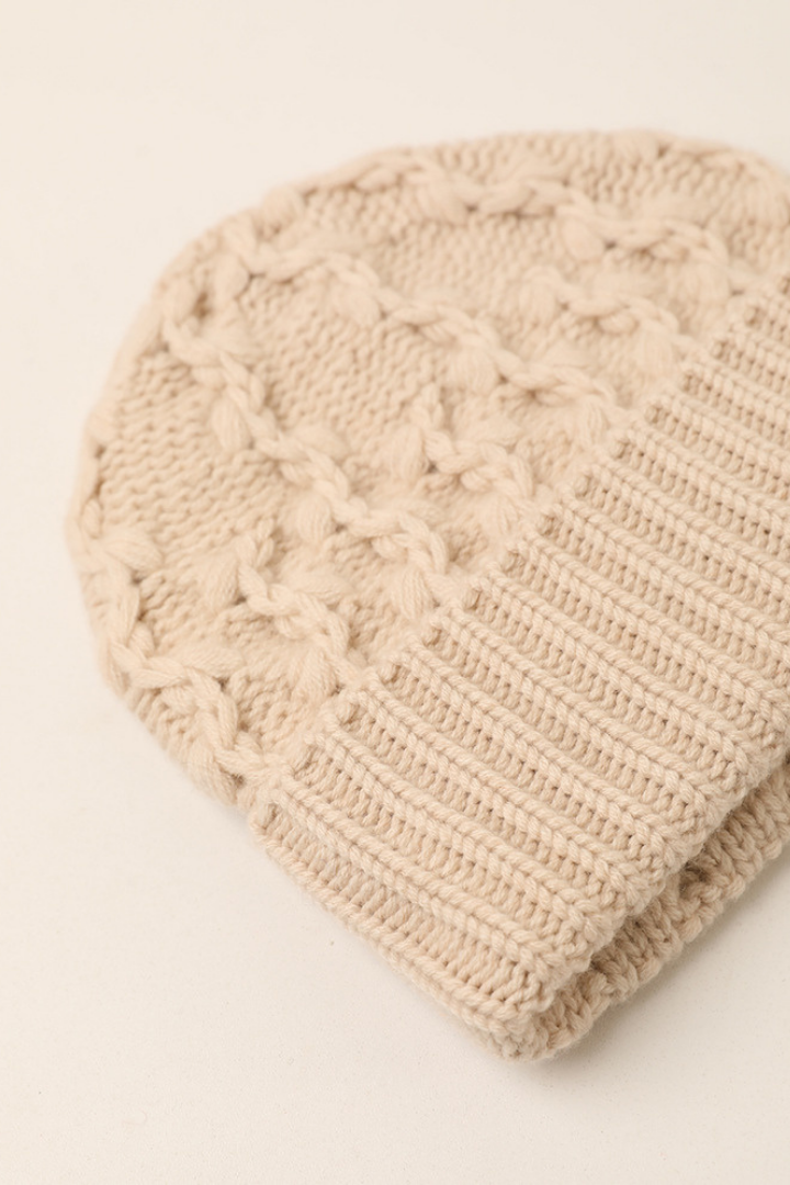 Women's Honeycomb Cable Knit Beanie