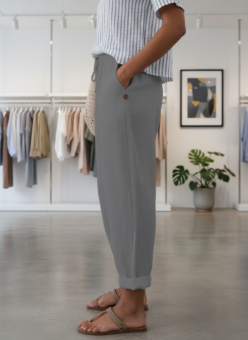 Women's Relaxed Trousers With Side Pockets