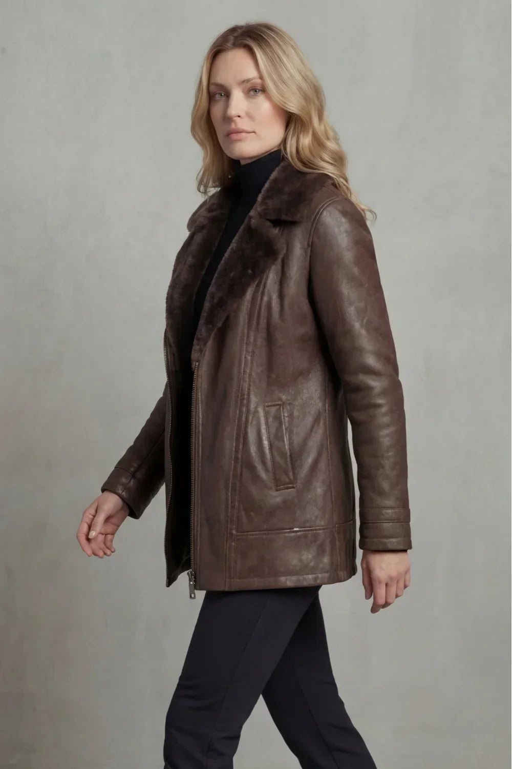 Women's Zip-Front Jacket with Fur-Trimmed Collar